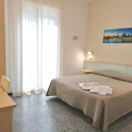 Hotel Arno