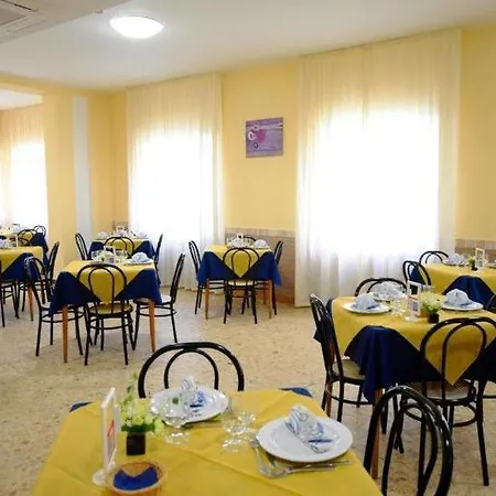 Hotel Arno 3*