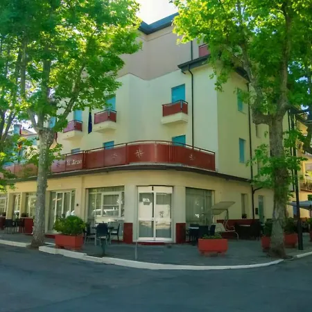 Arno Hotel