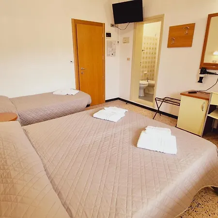 Arno Hotel Cesenatico