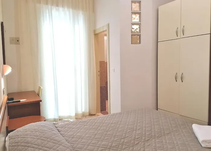 Arno Otel 3*