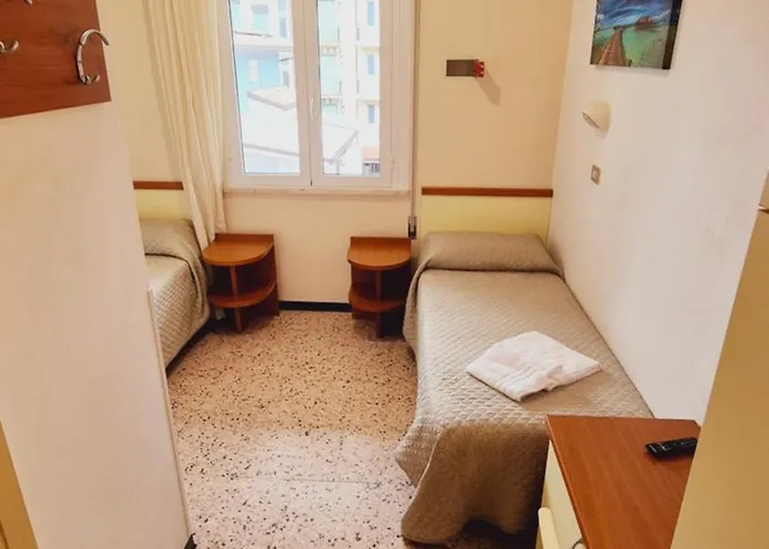 Otel Arno 3*