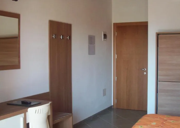 Otel Arno
